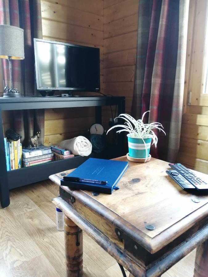 Skye Coorie Cabin Breakish Экстерьер фото